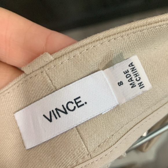 Vince Khaki Cargo Style Linen Blend Ankle Pants.           size 8 - Picture 7 of 15